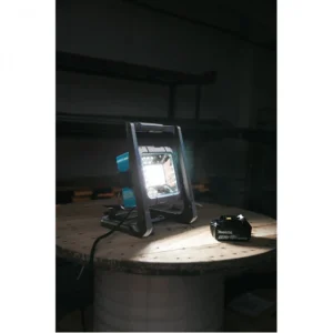 LAMPE MAKITA 14,4/18 V LI-ION (PRODUIT SEUL) – DEADML805 vente à bas prix 16